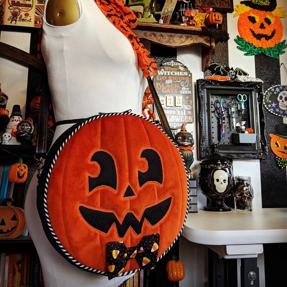 ISO IN SEARCH OF Strange Coven Purse